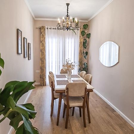 Joni & Joy Center Apartment เบราท ภายนอก รูปภาพ